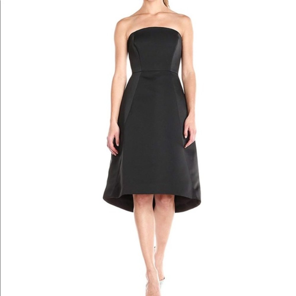 Halston Heritage Fit & Flare Strapless Dress